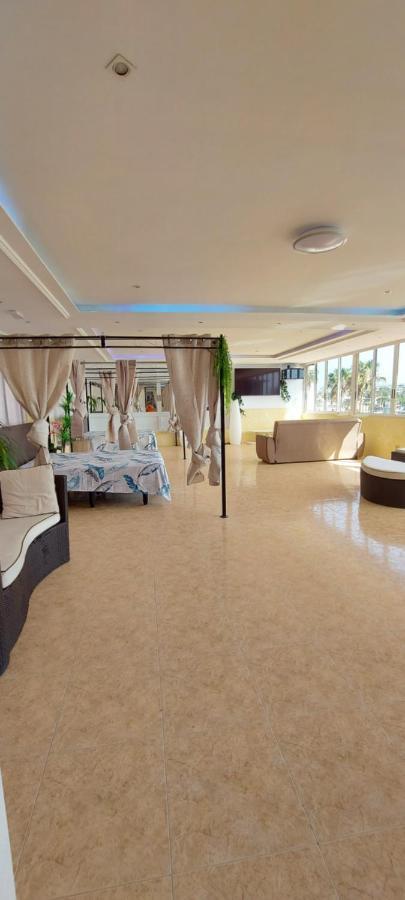 First Line Of The Ocean, 3 Bedrooms & Free Wifi Playa de las Americas  Bagian luar foto