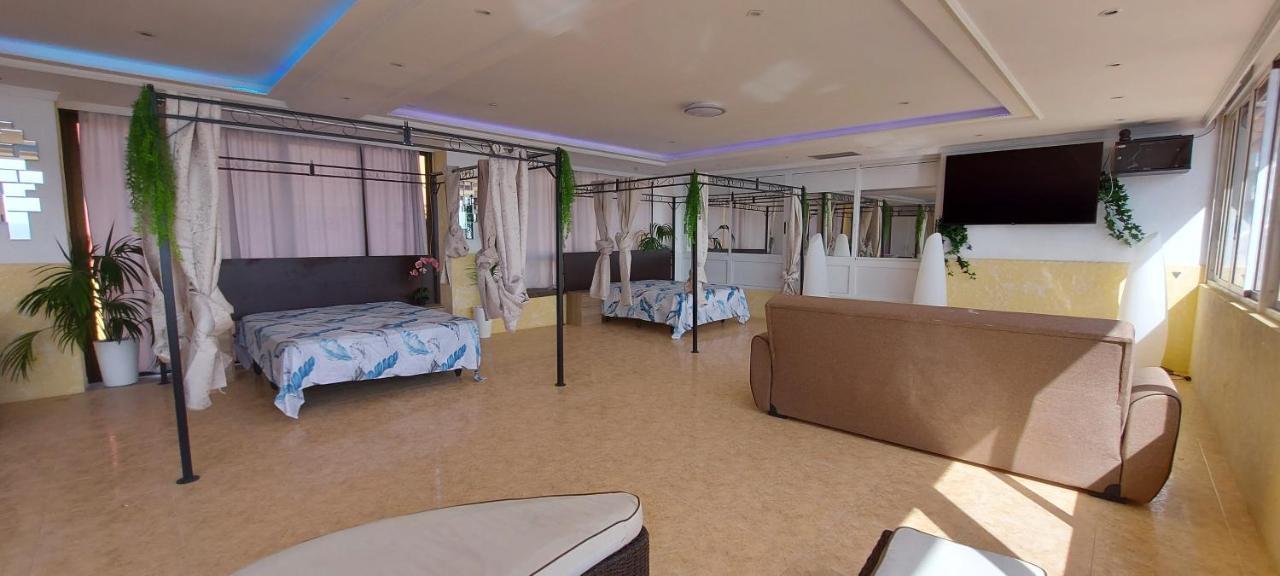 First Line Of The Ocean, 3 Bedrooms & Free Wifi Playa de las Americas  Bagian luar foto