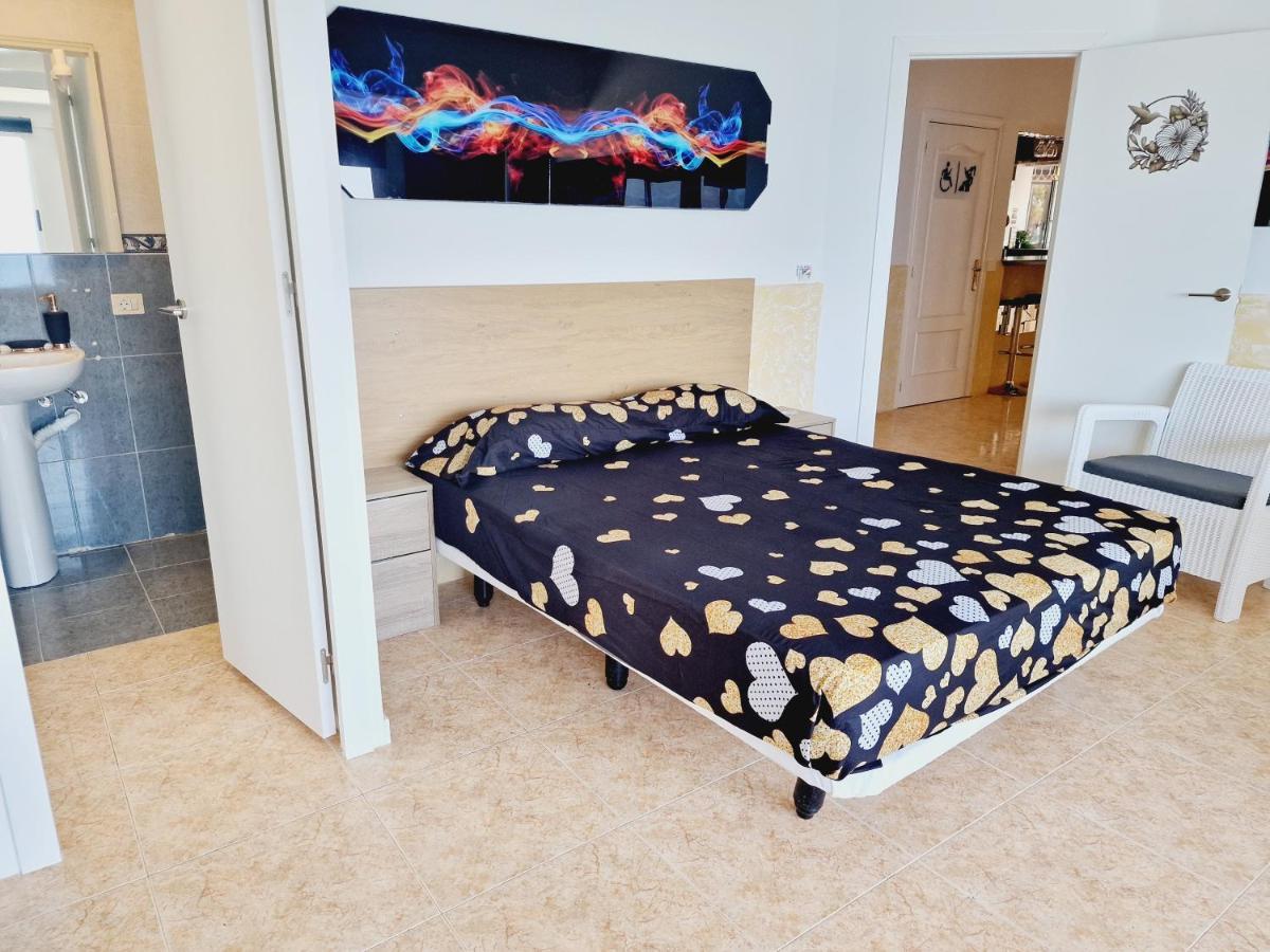 First Line Of The Ocean, 3 Bedrooms & Free Wifi Playa de las Americas  Bagian luar foto